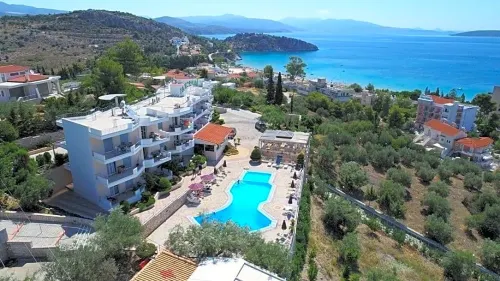 Panorama in Tolo - Sea View