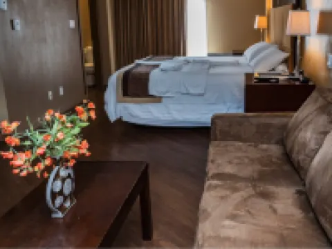 Skky Hotel Hotels in Whitehorse