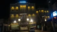 班達楠榜萊特火花酒店