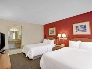 Days Inn & Suites by Wyndham Collierville Germantown Area