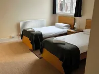 The Admiral Cunningham Hotel Bracknell otelleri