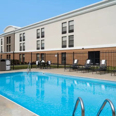Holiday Inn Express INDIANAPOLIS AIRPORT by IHG