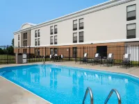 Holiday Inn Express INDIANAPOLIS AIRPORT by IHG - Pool