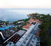 Pine Bay Holiday Resort - Private Pools