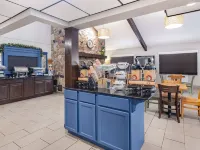 AmericInn by Wyndham Plover Stevens Point Hotels in Plover