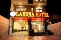 Lahona Hotel Các khách sạn gần Bãi Tắm Cam Bình