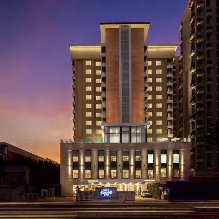 Royal Hometel Suites Dahisar Mumbai