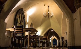 Mayfair Hotel Tunneln