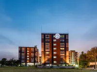 R1 Nimman Hotel Chiangmai Hotels near Infinity Club