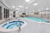 Hilton Garden Inn Syracuse - Hot Tub