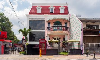 Urbanview Hotel Jagakarsa by RedDoorz