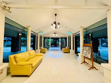 รูปภาพของนที เพรส