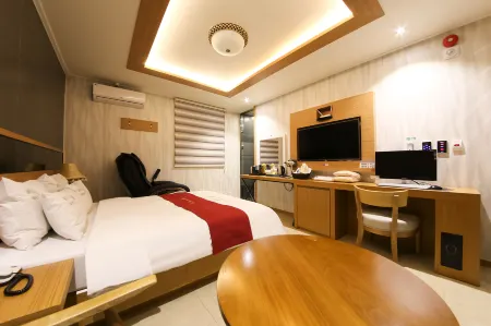 Wanju H Self Check-in Motel