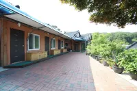 Jangseong Chungnyeongsan Pyeonbaek House Pension
