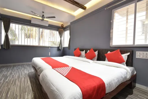 Hotel Ashirwad, Solpaur
