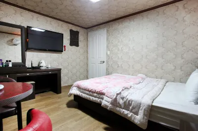 Pocheon Heidelberg Hotels near Pocheon Hantan River Sky Bridge