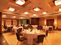 Spree Shivai Hotel Pimpri - breakfast