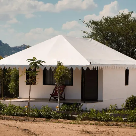 Jawai Empire Resort by Premier Hotels - Luxury Tent & Cottage Stay - Leopard Safari Near Jawai DAM