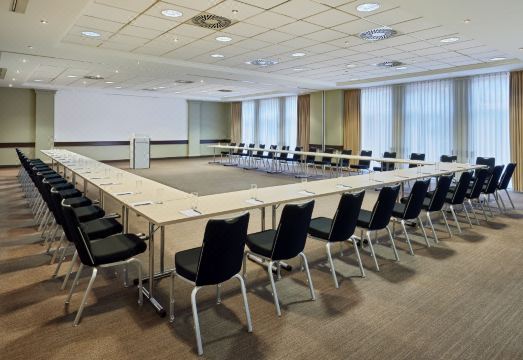 코트야드 바이 메리어트 슈베린 객실