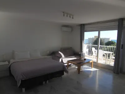 Azur 3000 Hotels near Saint-Laurent-du-Var Station