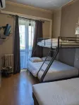 Les Glycines Hotels in Collias