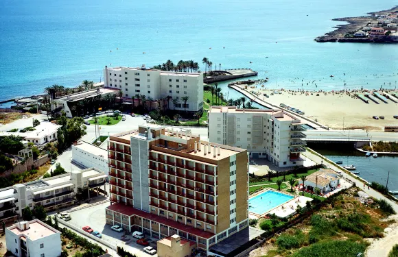 諾蘭約別墅酒店