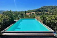 Adam House - Beautiful Exc Pool - Sleeps 8