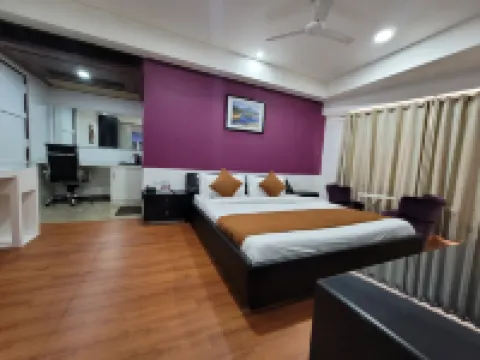 Dev Aadi Hotel โรงแรมใกล้สถาบัน IIM อินเดีย