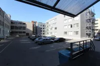 宜必思尚品考納斯中心酒店 - 停車場