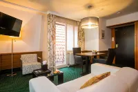 Golden Tulip Hotel Central Hotels in Vlijmen
