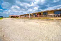 American Best Inn by OYO I-35 Perry Near Lake McMurtry