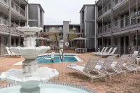 Country Inn & Suites by Radisson, Metairie (New Orleans), La - Pools