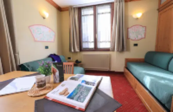 萊尼奧橋皇宮酒店