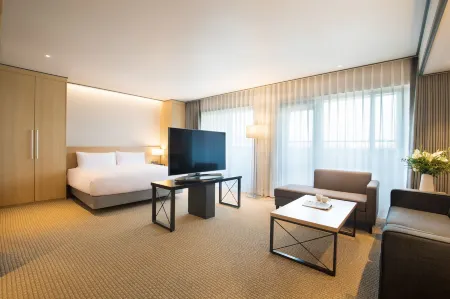 Orakai Cheonggyesan Hotel, BW Premier Collection