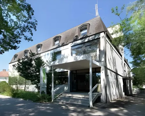 安娜戈爾德藝術酒店 鄰近罗森瑙体育场的酒店