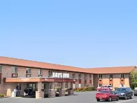 Baymont by Wyndham Manistee Hotels in Filer Charter Township