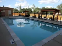 Hampton Inn Beeville - piscine