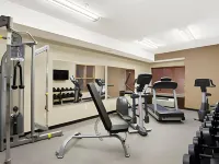 Microtel Inn & Suites by Wyndham Estevan - Gym