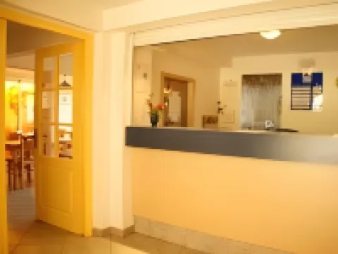 Brit Hotel Essentiel Deltour Mende Hotels in Mende