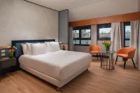 NH Collection Marina Hotel dekat University of Genoa