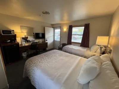 Bay Motel