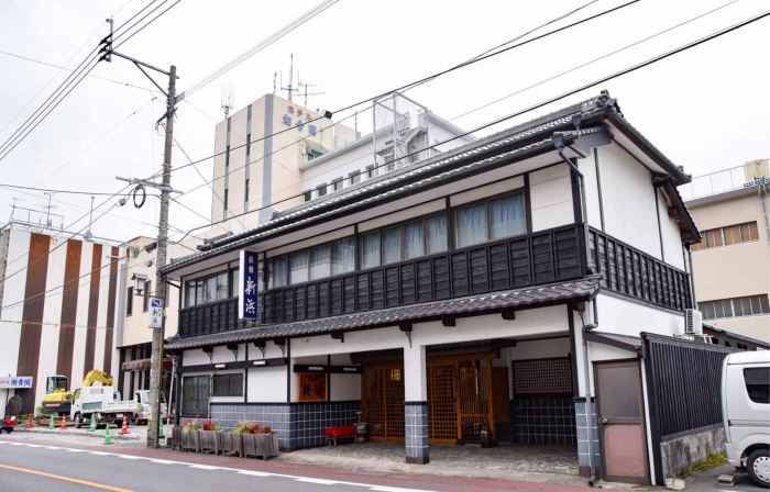 Shinhama Ryokan