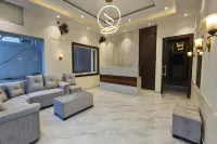 Triveni International - Bar