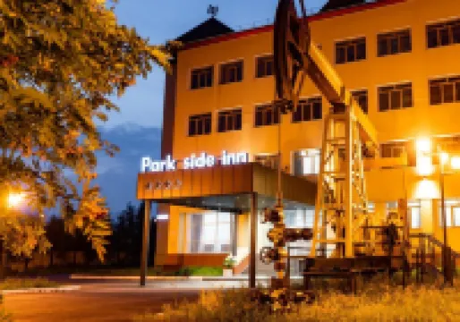 Park Side Inn فنادق في نيجنفارتوفسك