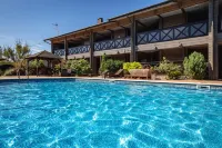 Hotel Zhuravli