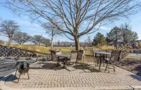 Extended Stay America Select Suites - Chicago - Vernon Hills - Lincolnshire Hotels in Mettawa