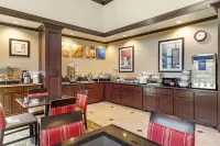 كومفرت سويتس فنادق في بالستاين