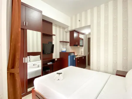 Well Furnished Studio Apartment at Transpark Juanda Bekasi Timur by Travelio