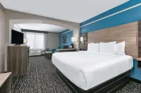 La Quinta Inn & Suites by Wyndham Weatherford Hotels in Weatherford
