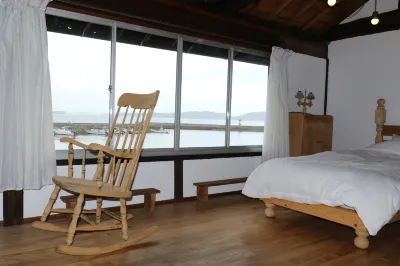 Womb Sea View House